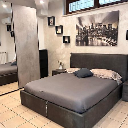 Domus Acquedotto Apartment Рим Екстериор снимка