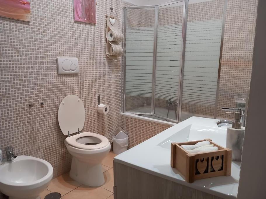 Domus Acquedotto Apartment Рим Екстериор снимка